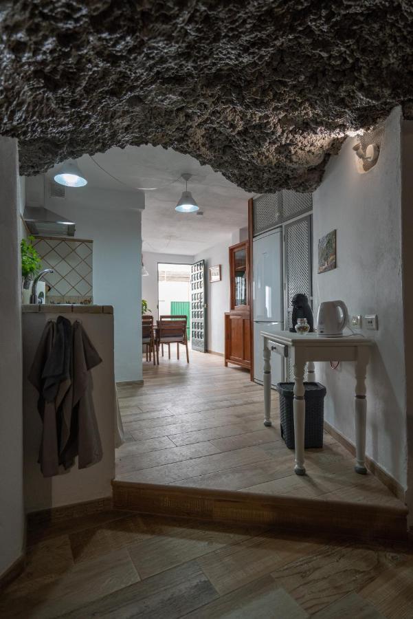 Romantic Cave With Big Terrace Overlooking The Sea Santa Cruz de Tenerife Exterior foto